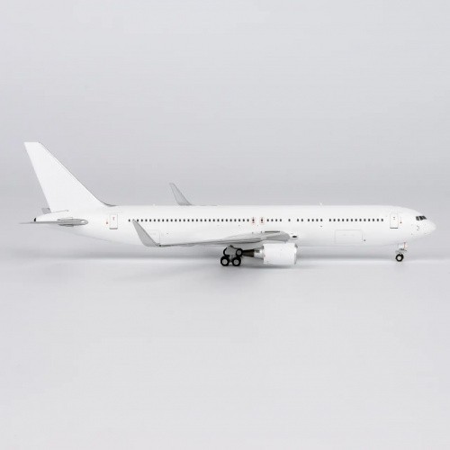 Model boeing 767 300er - ng, 767-300er