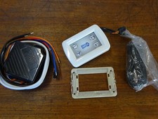 Jabsco Panel mit Steuerbox für 12 V WC / Restposten / Boot (0405)