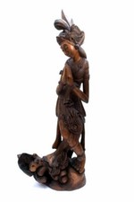 Handgeschnitzt um 1970 groß