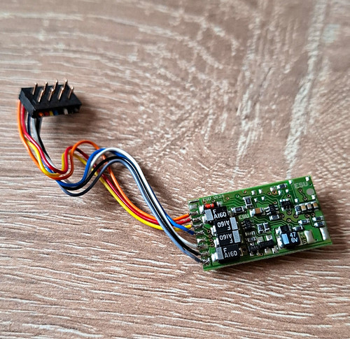 Esu lokpilot decoder - esu,