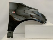 TOYOTA YARIS 4 IV GR KOTFLÜGEL VORNE RECHTS ORIGINAL