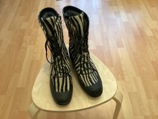 Lara Manni Felstiefel, Gr. 38, wie neu . Beige/ Schwarz Zebra Streifen