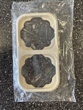 Busch Jager LX Abdeckrahmen 2fach senkrecht cremeweiß 2752-202