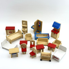 Puppenhaus Möbel Konvolut