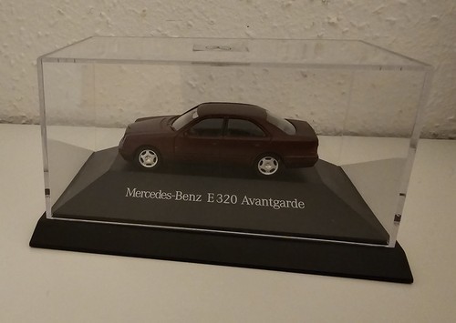 Wiking mercedes benz 320 - e,