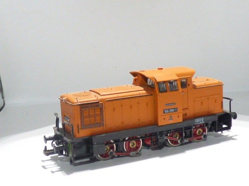 Piko diesellok 106 256 - 106, 256-1