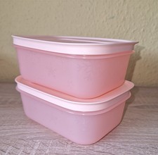 Tupperware 2 x
