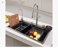 Schwarze Edelstahl Küchenspüle, Wasserfall-Design, 68cm*45cm, mit Zubehör