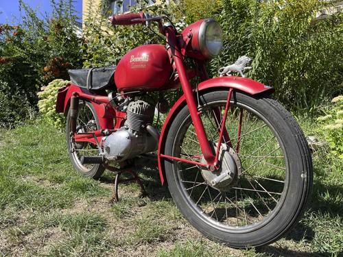 Benelli leoncino 125 2 t - /,