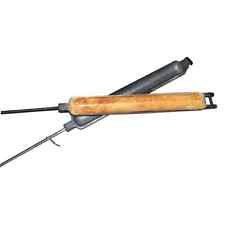 ROME Camp Brotback- und Wurstbräter aus Gusseisen