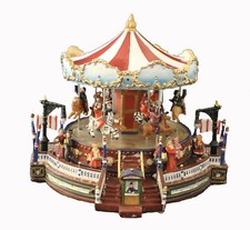 Weihnachtliches Karussell mit Licht und Musik
