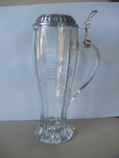 Bierkrug aus Glas mi