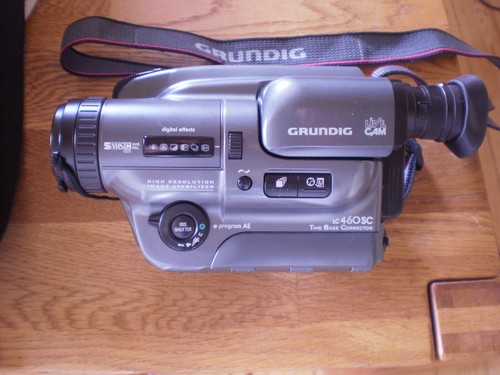Camcorder grundig 460sc - camcorder,