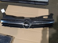 Opel Astra H Bj 2005 Kühlergrill Chrom bis Bj. 1.07