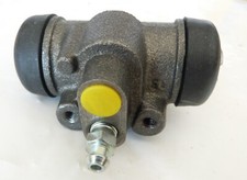 Werkstattauflösung:Oldtimer-Original Radbremszylinder für Suzuki Jeep---Ansehen
