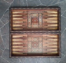 Antiker Backgammon/Schach