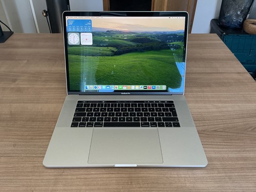 Apple macbook pro a1990 2019 - macbook,