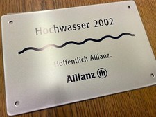 Versicherungsschild Hochwasser