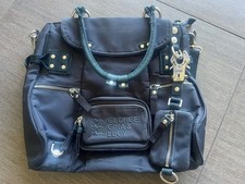 George Gina & Lucy Tasche 28