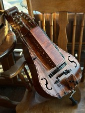 Neue akustische Drehleier 20