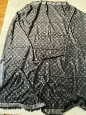 Sehr edles, seidenweiches