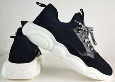 MOSCHINO TEDDY BEAR RUN