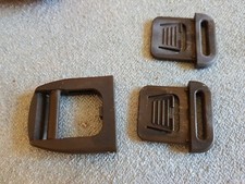 Schnallen Stecker Plastikverschluß Burley Fahrradanhänger älterer Art