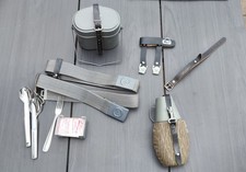 NVA, Koppeln, Riemen, Feldgeschirr, Feststoffkocher, Feldbesteck, Feldflasche  