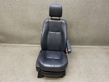 Beifahrersitz vorne rechts