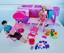 Super Abendteuer Camper Bus Wohnmobil Wagen Barbie + 2 Puppen + Zubehör