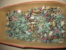 150 Plastik-Soldaten-4cm