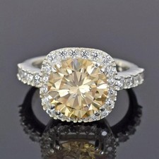 4 Karat Champagner Behandelt