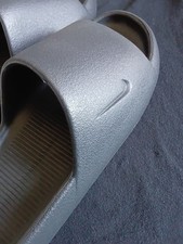 Nike Badelatschen Badeschuhe Nike Calm schwarz Gr.45 ungetragen 