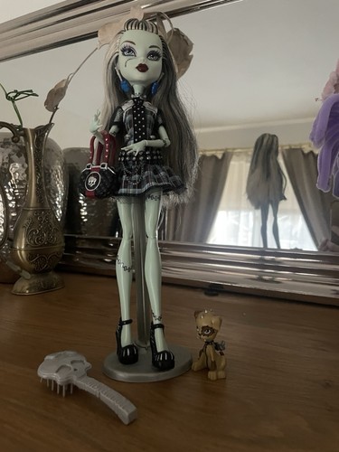 Monster high frankie stein - monster,