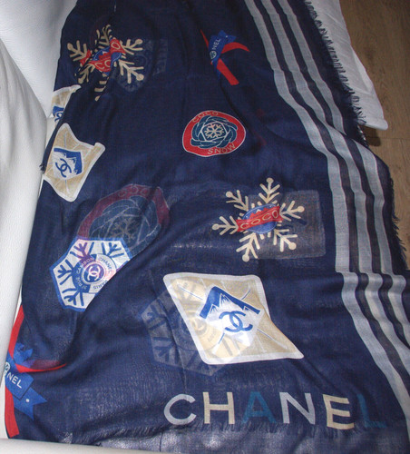Chanel tolle grosse stola - chanel,
