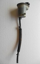 Ford Fiesta 4 JAS/JBS 1,25 (96-99) : Servoölbehälter mit Schlauch