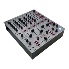 Behringer DJX700 –