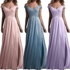 V-Ausschnitt Abendkleider