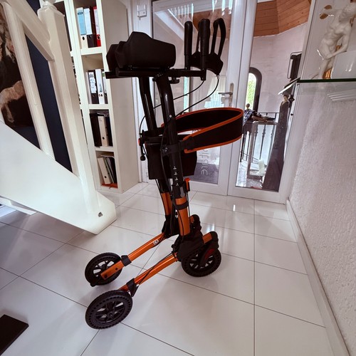 Rollator faltbar leicht - leicht, neu