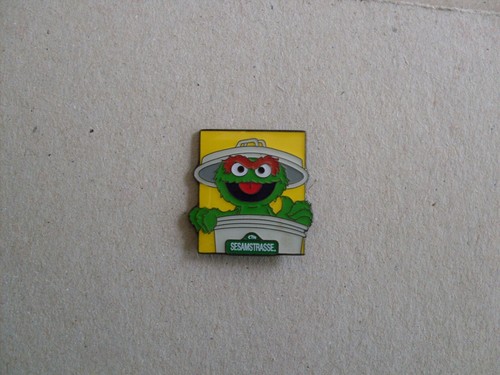 Oskar aus der tonne pin - -,