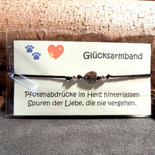 Glücksarmband mit Zugbandverschluss auf Karte mit Spruch Herz mit Pfote (1)