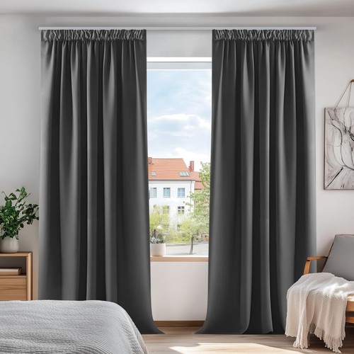 Verdunkelungsvorhang
