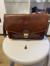 Palazzo Handgelenktasche