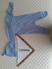 Burberry Baumwollmischung dreiteiliges Baby Geschenkset