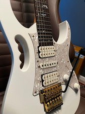 Ibanez JEM7V-WH Steve Vai Signature with Rosewood Fretboard