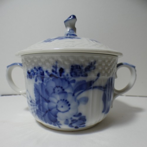 Royal copenhagen blaue blume - copenhagen,