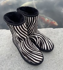 299€ UGG Classic Short UGG Boot Exotic Zebra Fell Stiefel Lammfell 37 Shearling