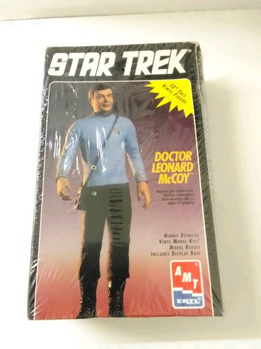 Vintage star trek doctor - star,