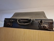 Akkordeon Mit Gurt und Koffer