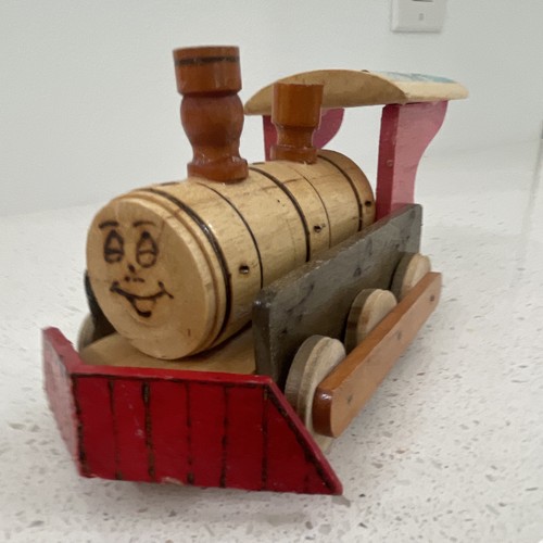 Holzspielzeug lokomotive zug - lokomotive,